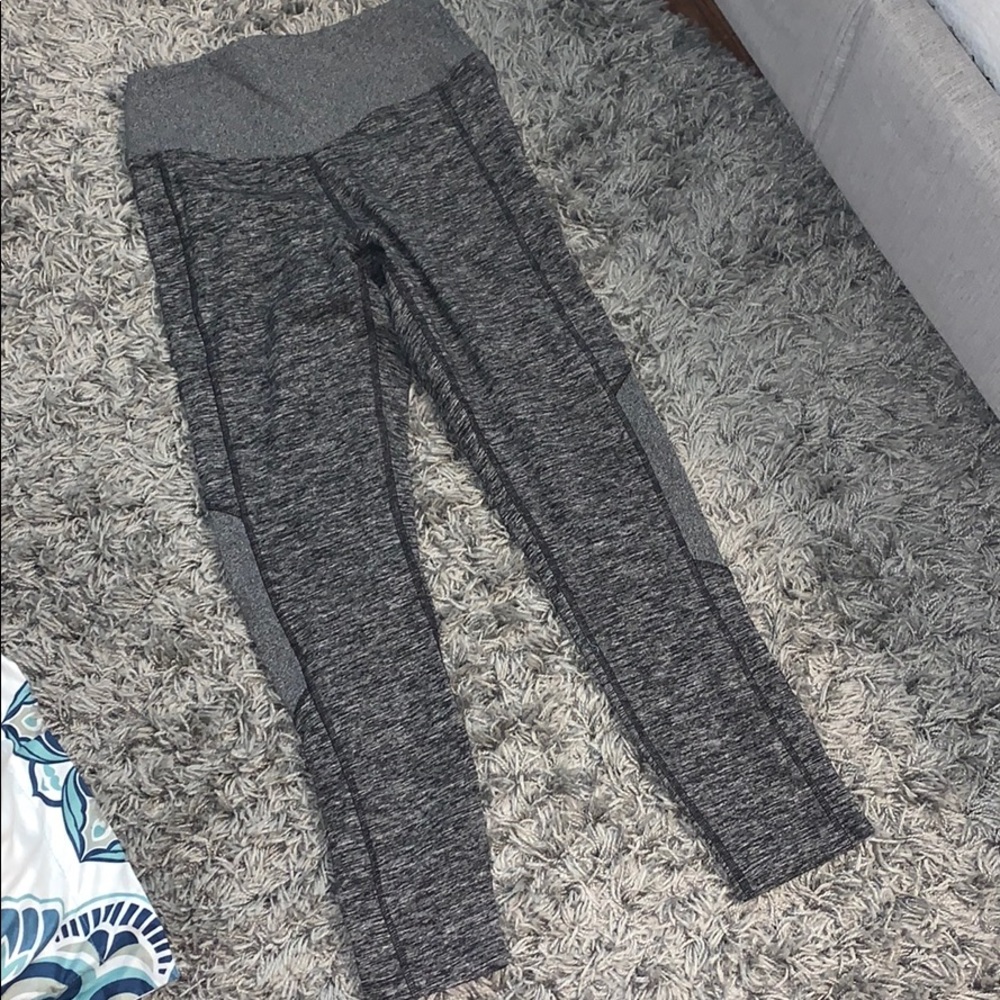 Grey leggings